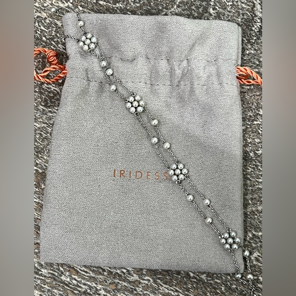🆕🌼⚪️IRIDESSE⚪️🌼by Tiffany & Co. Sterling Silver Pearl flower Station Bracelet
